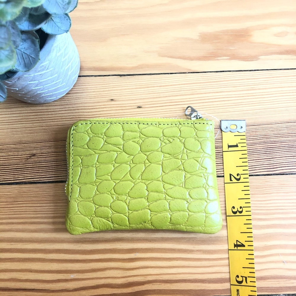 Free people | green alligator wallet. NWOT. - Picture 3 of 6